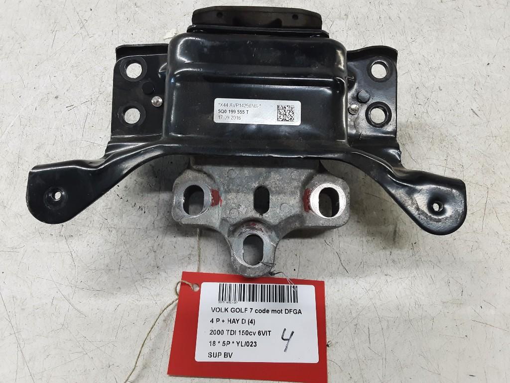 SUPPORT BOITE DE VITESSES Golf VII (AUA) (5Q0199555T), Autos : Pièces & Accessoires, Volkswagen, Mevr. I. Hauben, Utilisé, Rue de l'Espoir 34 34
4030  GRIVEGNÉE, BE