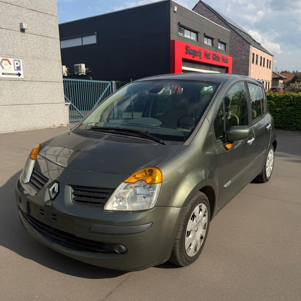 Renault Modus 1.4 Benzine 88000km Gekeurd Voor Verkoop, Monovolume, Handgeschakeld, 5 deurs, Particulier