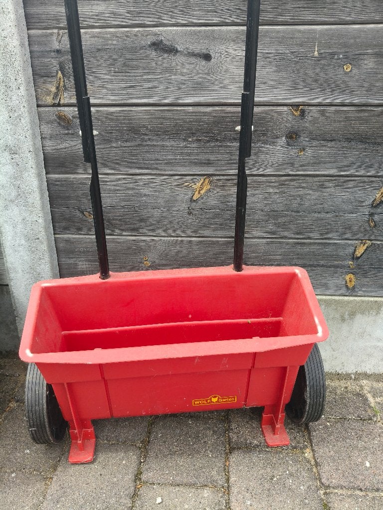 Strooi kar/bak meststoffen Wolf garten, Ophalen, Gebruikt, Wolf Garten
