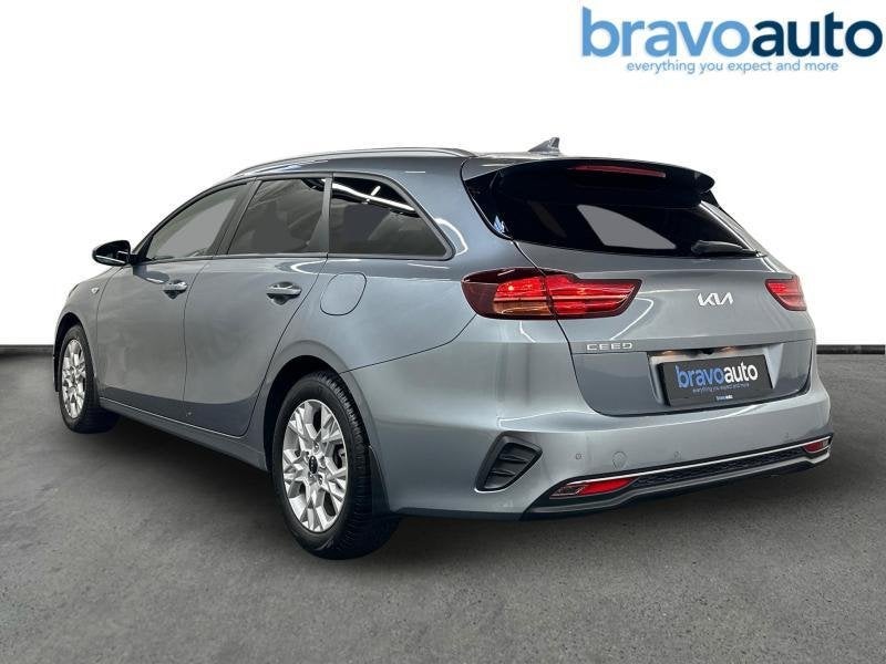 Kia (Pro) Cee d AT | Winter Pack | All Season Tyres, Auto's, Kia, Automaat, https://public.car-pass.be/vhr/9a827c92-efe9-4fee-be70-9f70e465d24f