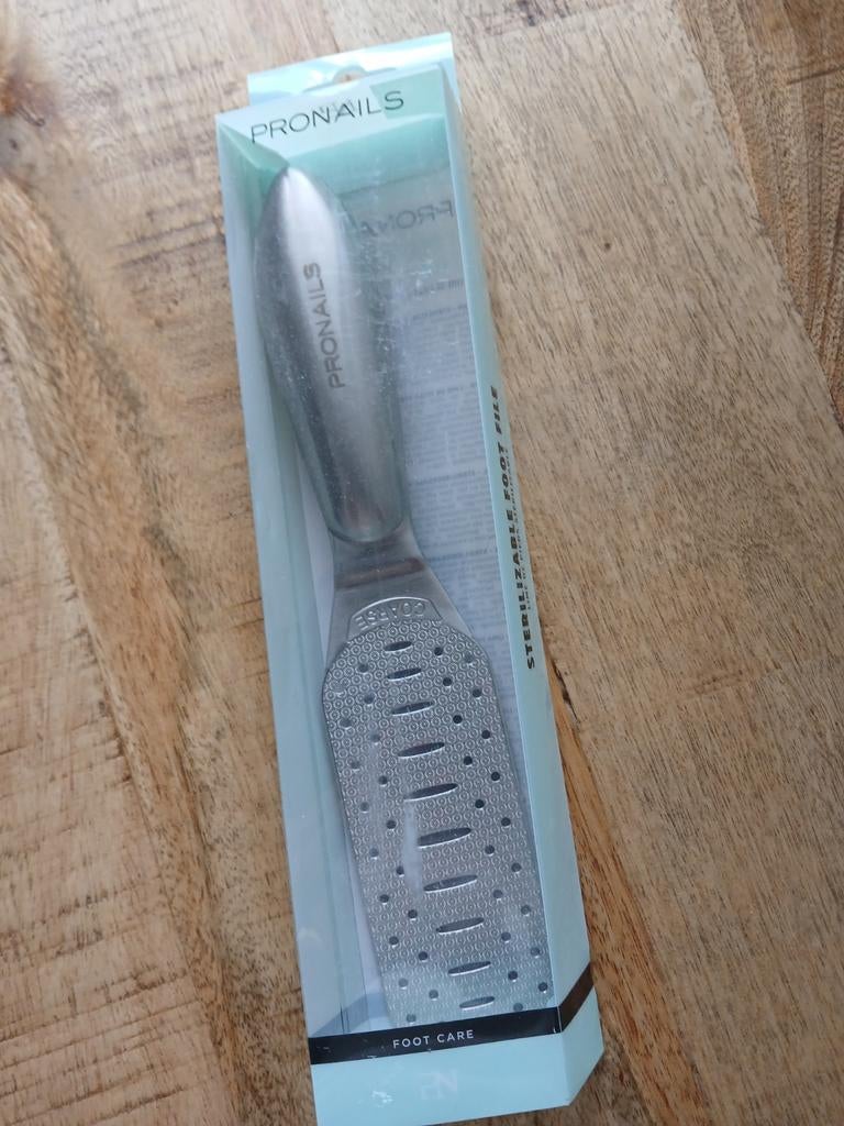 Te koop nieuw professionele voetrasp pronails, Ophalen, Nieuw