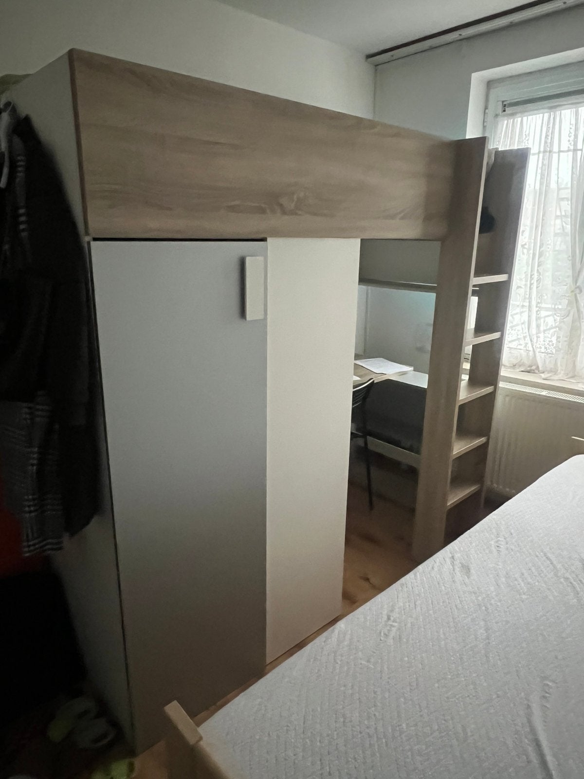 Lit avec bureau garde de robe 2m /1m hauteur 2 m, Enfants & Bébés, Enlèvement