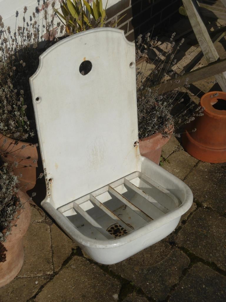 Oude geëmailleerde gietijzeren muurfontein., Jardin & Terrasse, Pièces d'eau & Fontaines, Enlèvement, Utilisé, Fonte