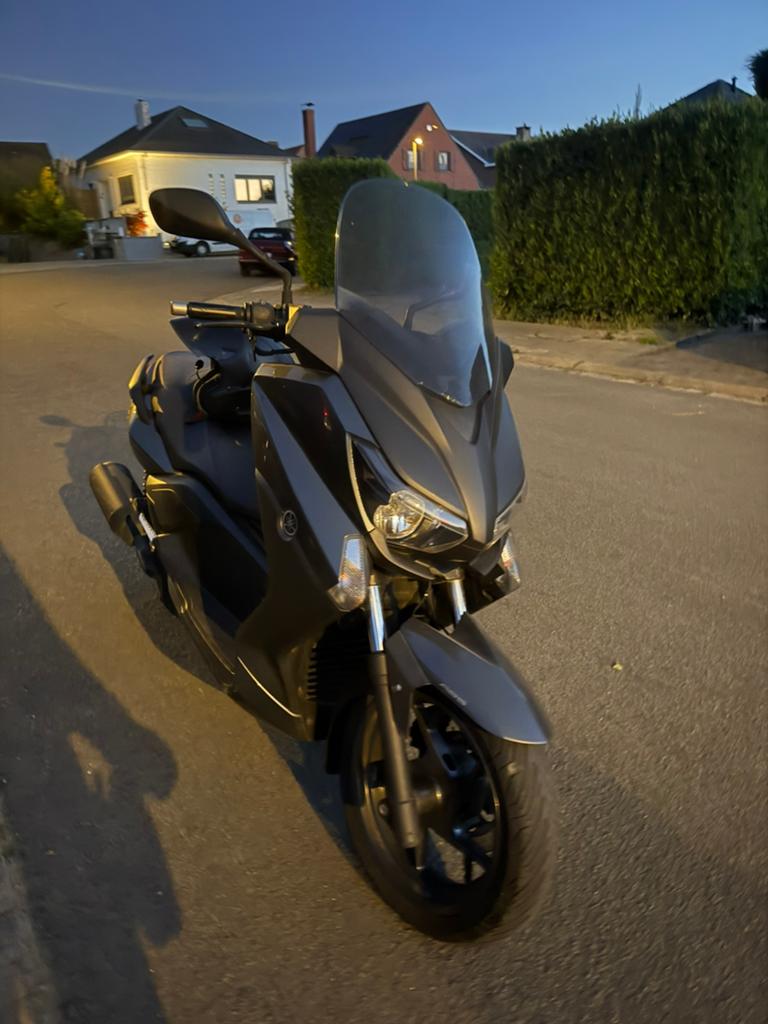 Xmax 125cc 2016, Motos, Enlèvement, Utilisé