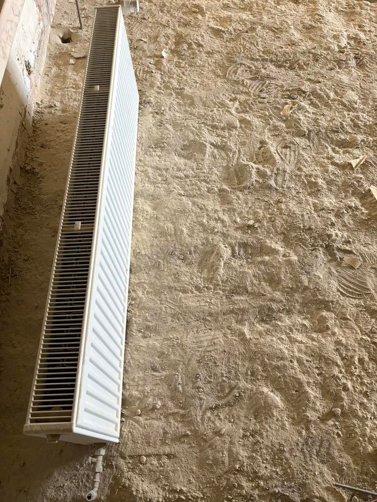 Radiator type 22, Ophalen, Zo goed als nieuw