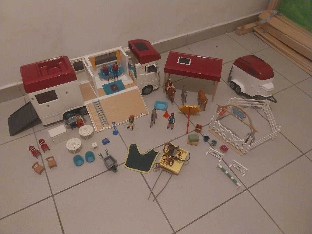 Lot de schleich (camping car), Collections, Jouets, Enlèvement, Utilisé