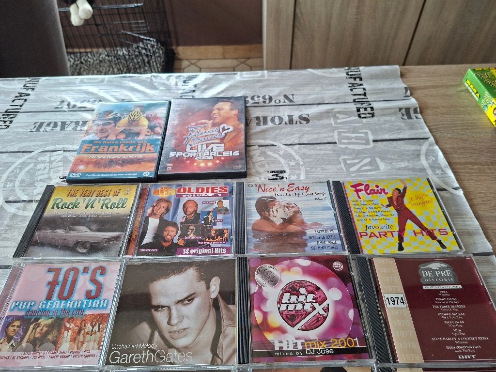 40 cd,s te koop van jaren 70-80-90, Cd's en Dvd's, Ophalen, Bonusmateriaal, Pop, Zo goed als nieuw