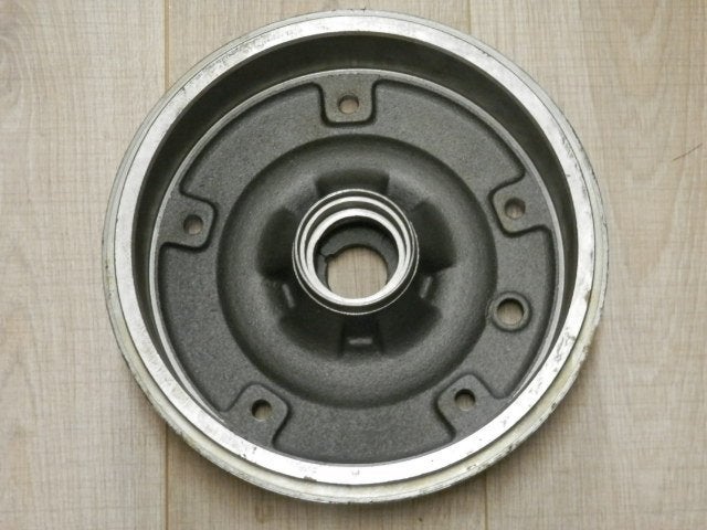Remtrommel voorzijde VW Bus T2, 1968 tot 1970., Ophalen, Nieuw, Oldtimer onderdelen