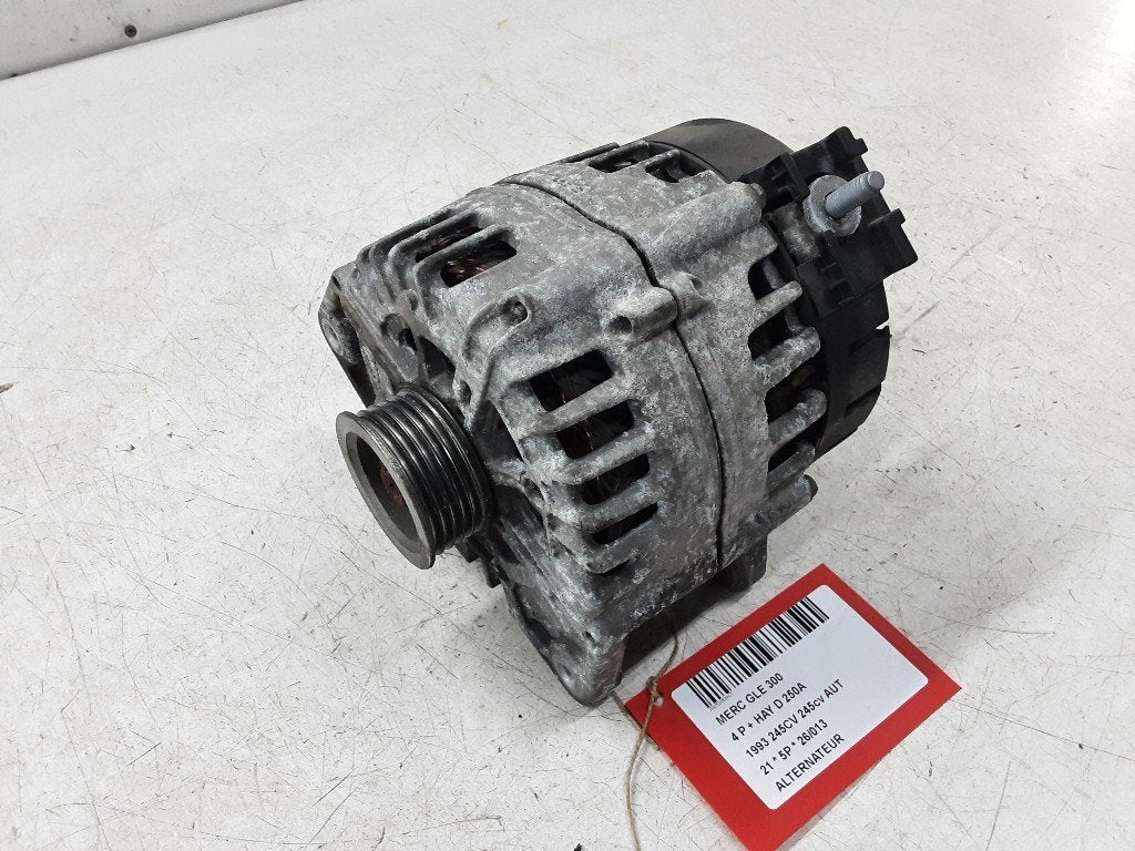ALTERNATEUR Mercedes-Benz GLE (V167) (A0009068302), Mercedes-Benz, Mevr. I. Hauben, Utilisé, Rue de l'Espoir 34 34
4030  GRIVEGNÉE, BE