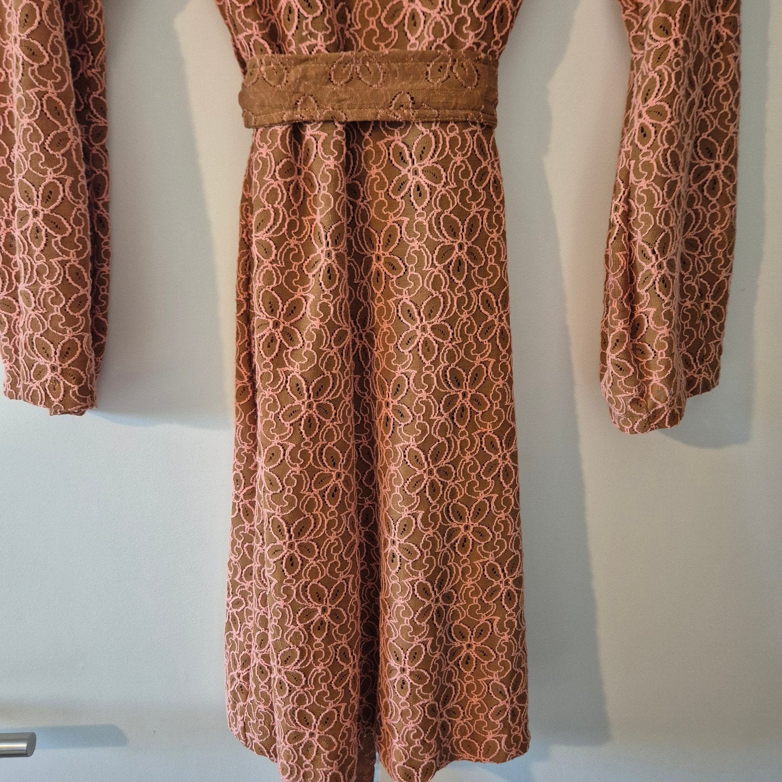 prachtige dusterjas van ontwerpster Nathalie Enge, Kleding | Dames, Ophalen, Maat 36 (S), Beige