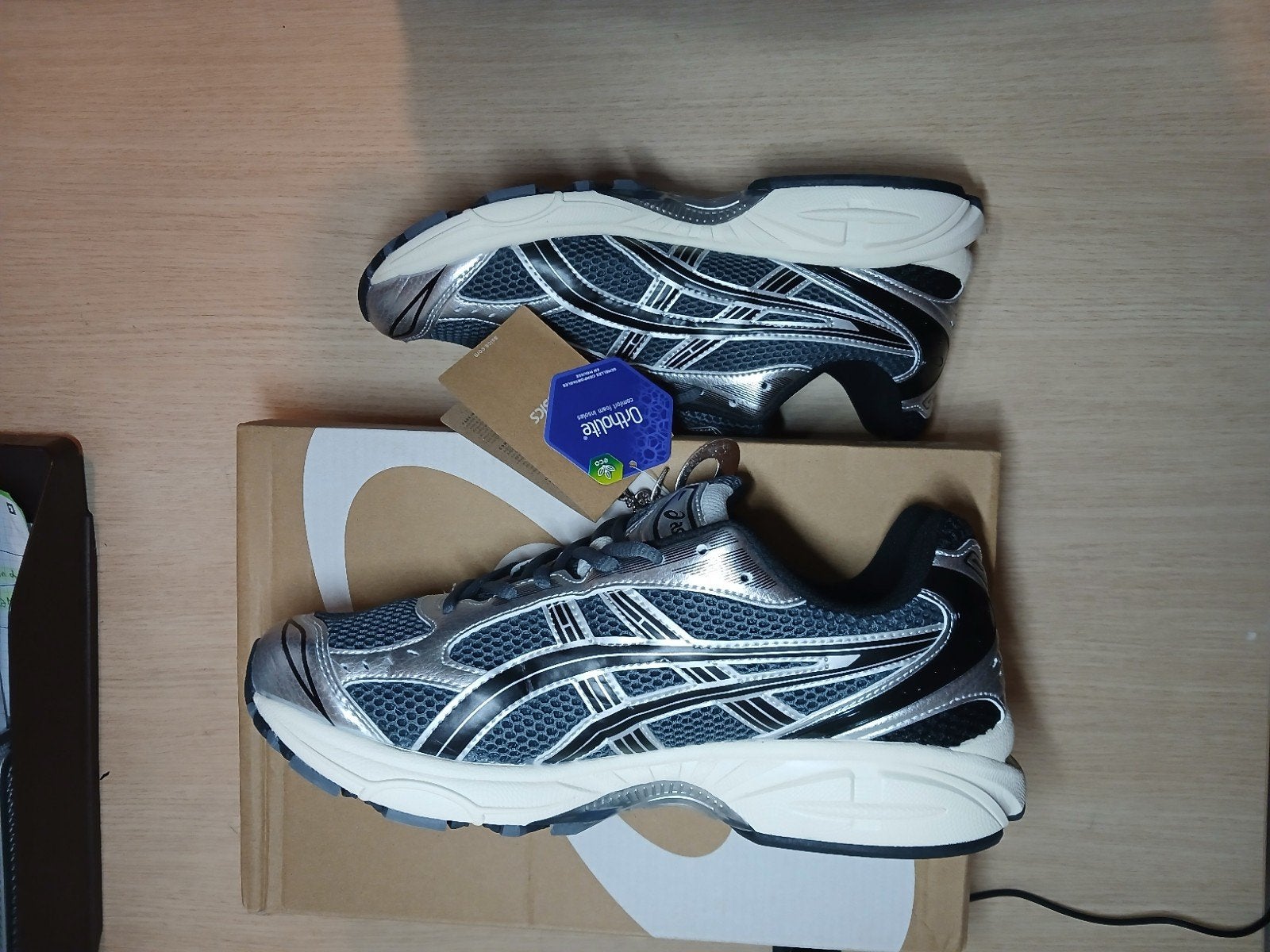 Chaussures Asics de taille 1 à 1 43, Vêtements | Hommes, Chaussures, Neuf, Enlèvement ou Envoi, Autres couleurs, Chaussures de sport