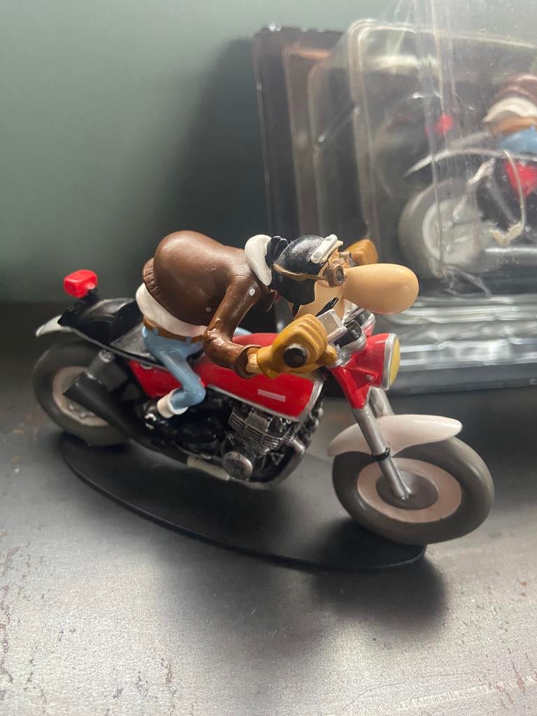 Honda CB 750 de l'équipe Joe Bar, Enlèvement, Neuf