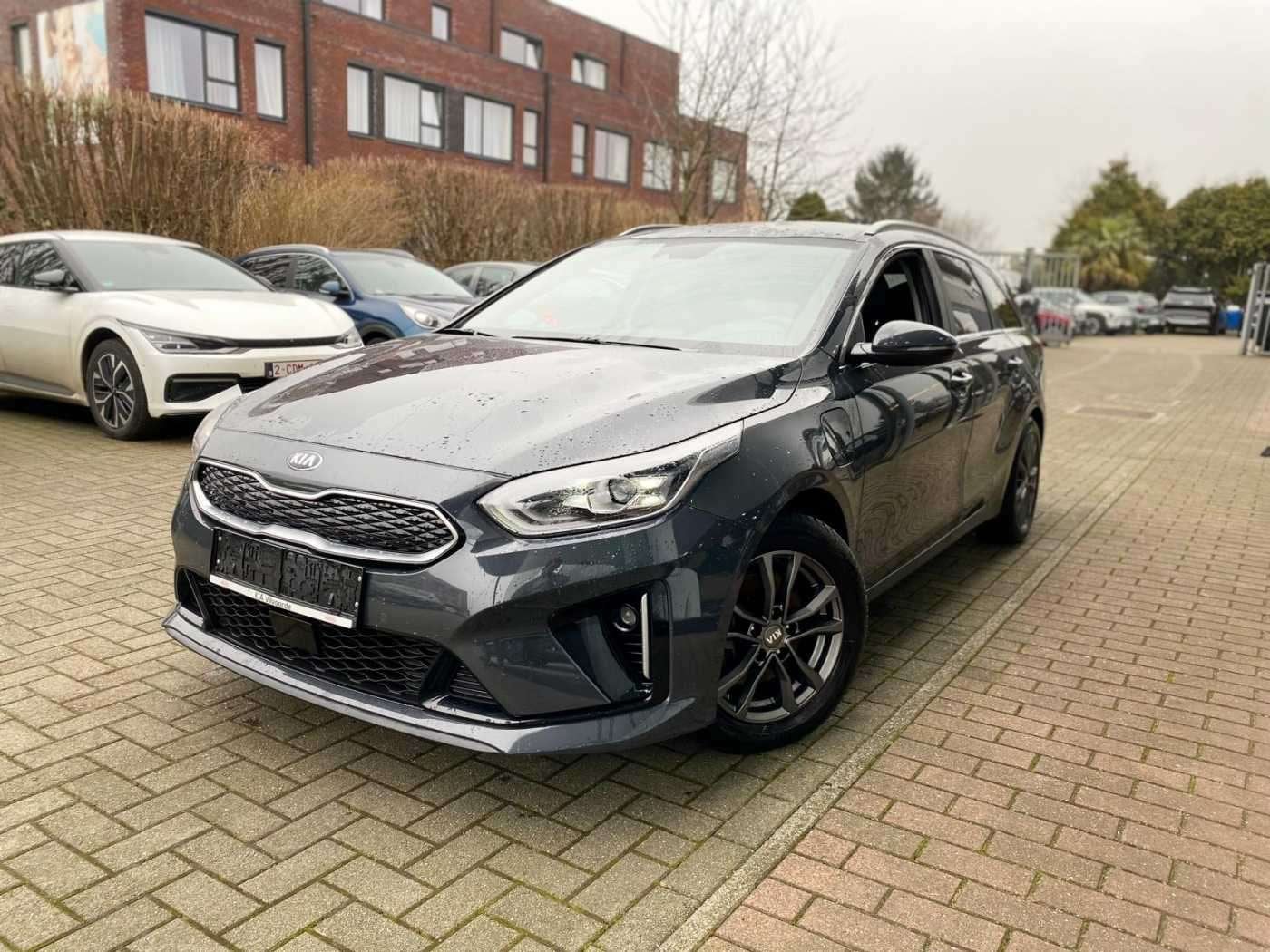 Kia Ceed Sportswagon 1.6 GDi PHEV Sense DCT (bj 2020), Automaat, Gebruikt, Bedrijf, Navigatiesysteem