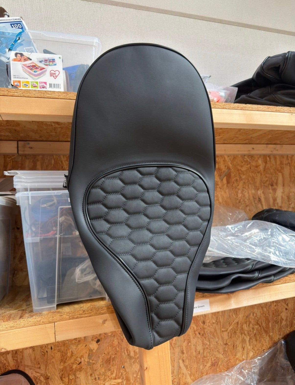 Vespa RS zadelhoes single seat , Alcantara / Kunstleer, Enlèvement ou Envoi