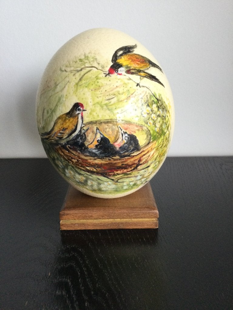 Antiek struisvogel ei beschilderd met sokkel, Antiek en Kunst, Ophalen of Verzenden