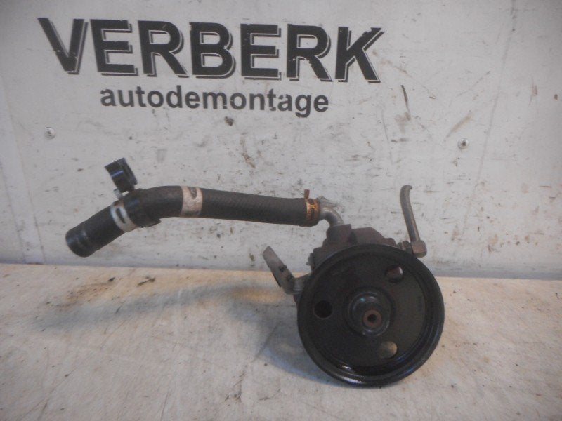POMPE DE DIRECTION Ford Ka I (01-1996/11-2008) (hbd-ne), Henry-Ford-Straße  1
50735  Köln, DE, Ford-Werke GmbH, Kunden@ford.com