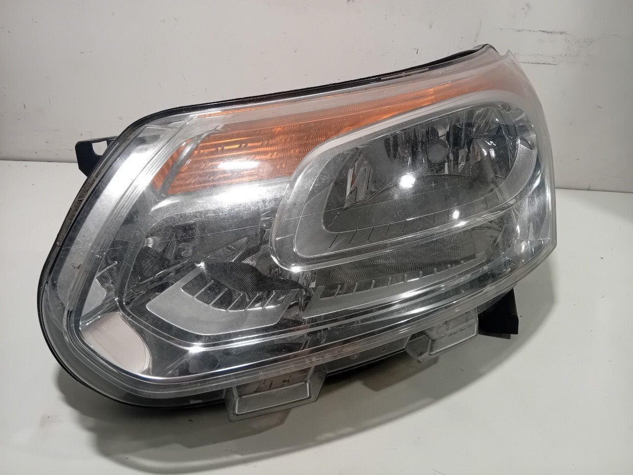 Koplamp links Citroën C3, Onderdelen@venauto.nl, Van der Ven Autorecycling B.V., Ettenseweg 76, 4706 PB Roosendaal, The Netherlands