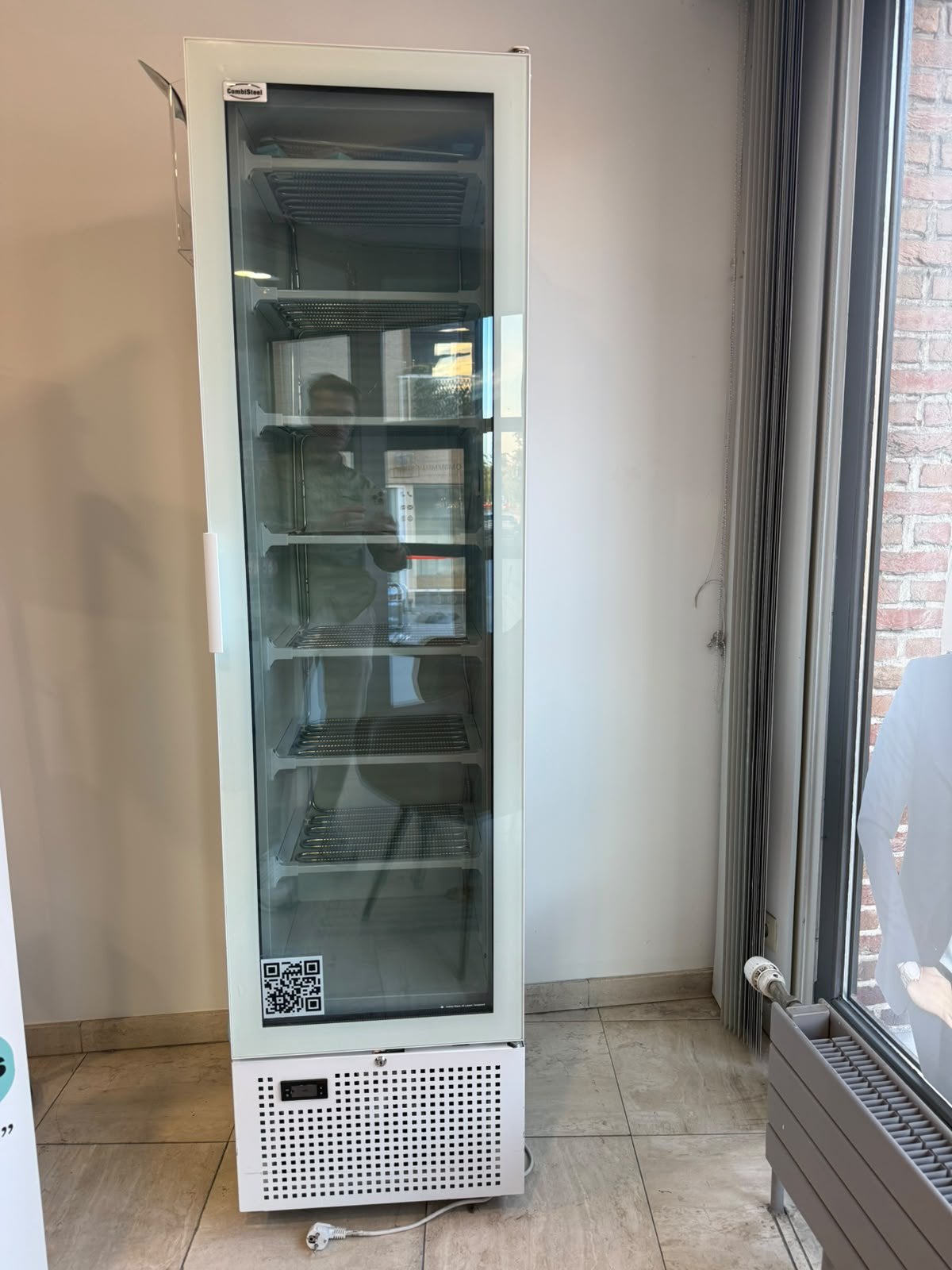 Congélateur professionnel avec porte vitrée — 380 litres, Moins de 60 cm, Congélateur, 160 cm ou plus, Comme neuf