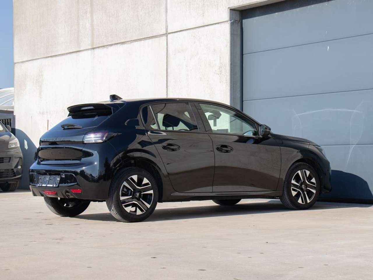 Peugeot 208 ALLURE 1.2 MT6 100PK|360° CAMERA|KEYLESS|NAVI, Autos, Peugeot, 0 kg, Achat, Euro 6, Entreprise