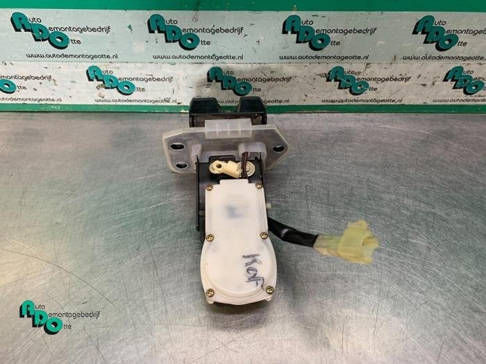 Mécanique de verrouillage hayon d'un Suzuki Ignis (Ignis J., -, 3 mois de garantie, Utilisé, -