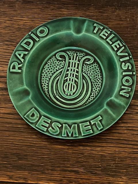 Cendrier ancien en céramique « Radio télévision Desmet », Antiquités & Art, Enlèvement