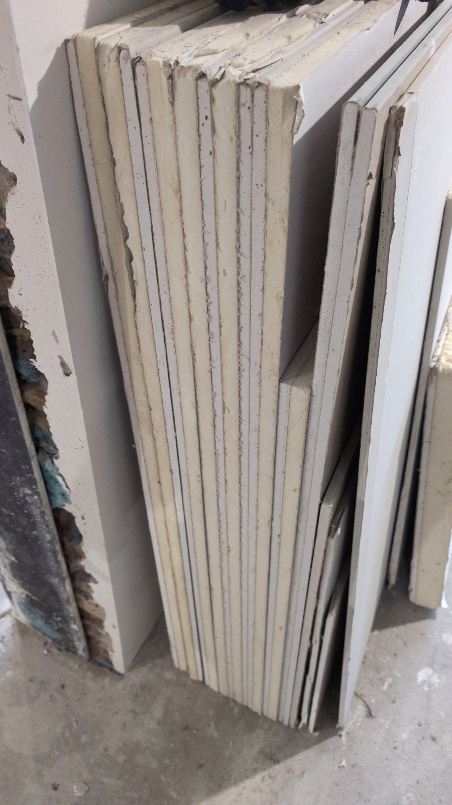 Plaques de plâtre, Enlèvement, Neuf, 20 à 50 mm