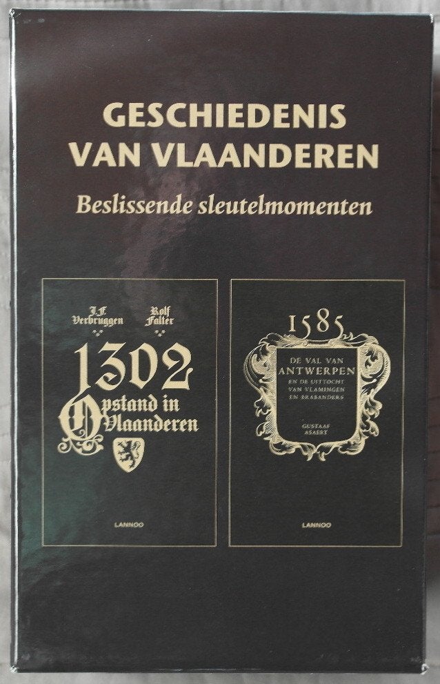 Geschiedenis van Vlaanderen (4 boeken in box), Boeken, Ophalen of Verzenden, Zo goed als nieuw