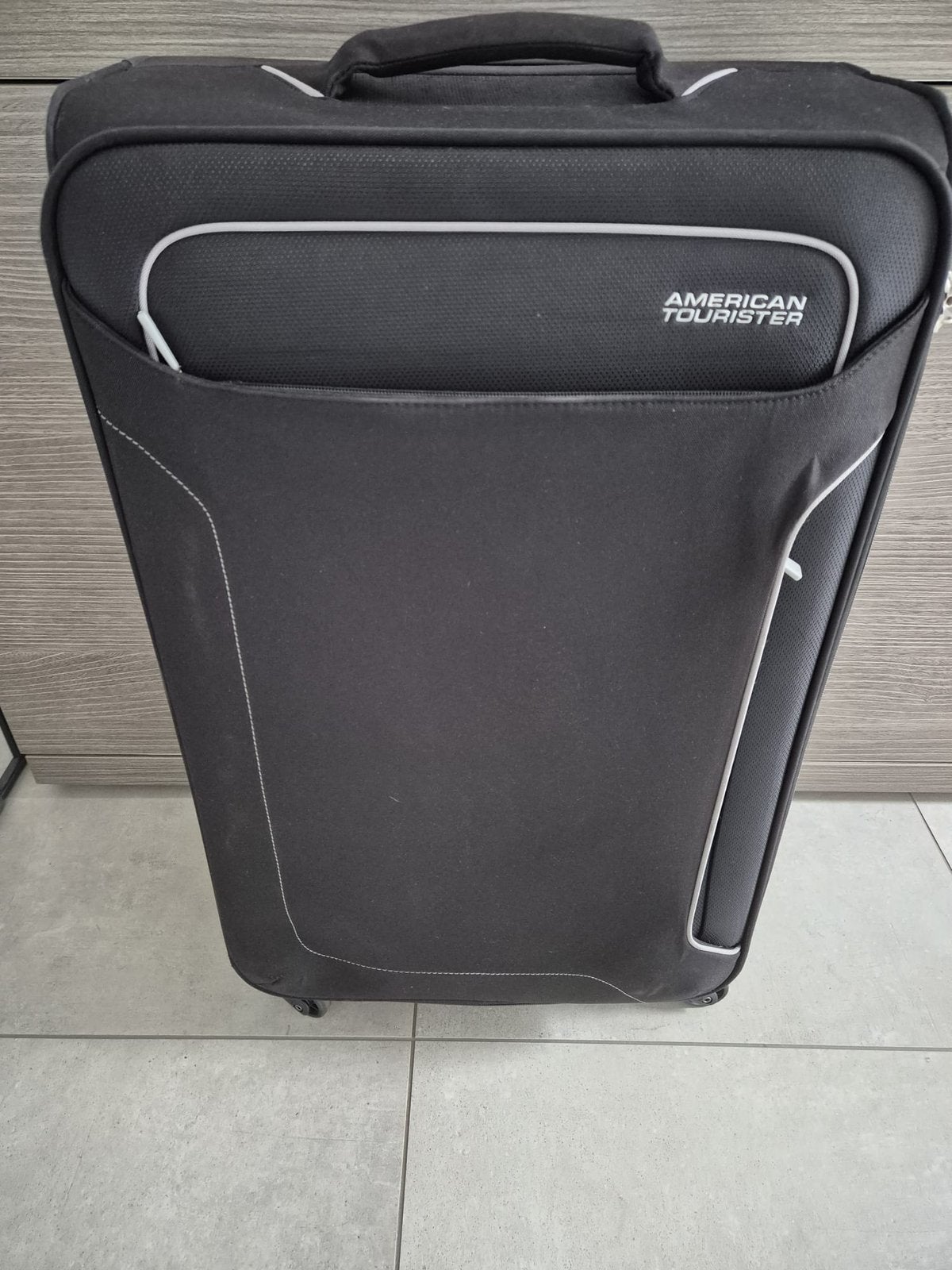 Reiskoffer American Tourister Holiday Heat spinner (108 l), 70 cm ou plus, Enlèvement, Clé, Utilisé