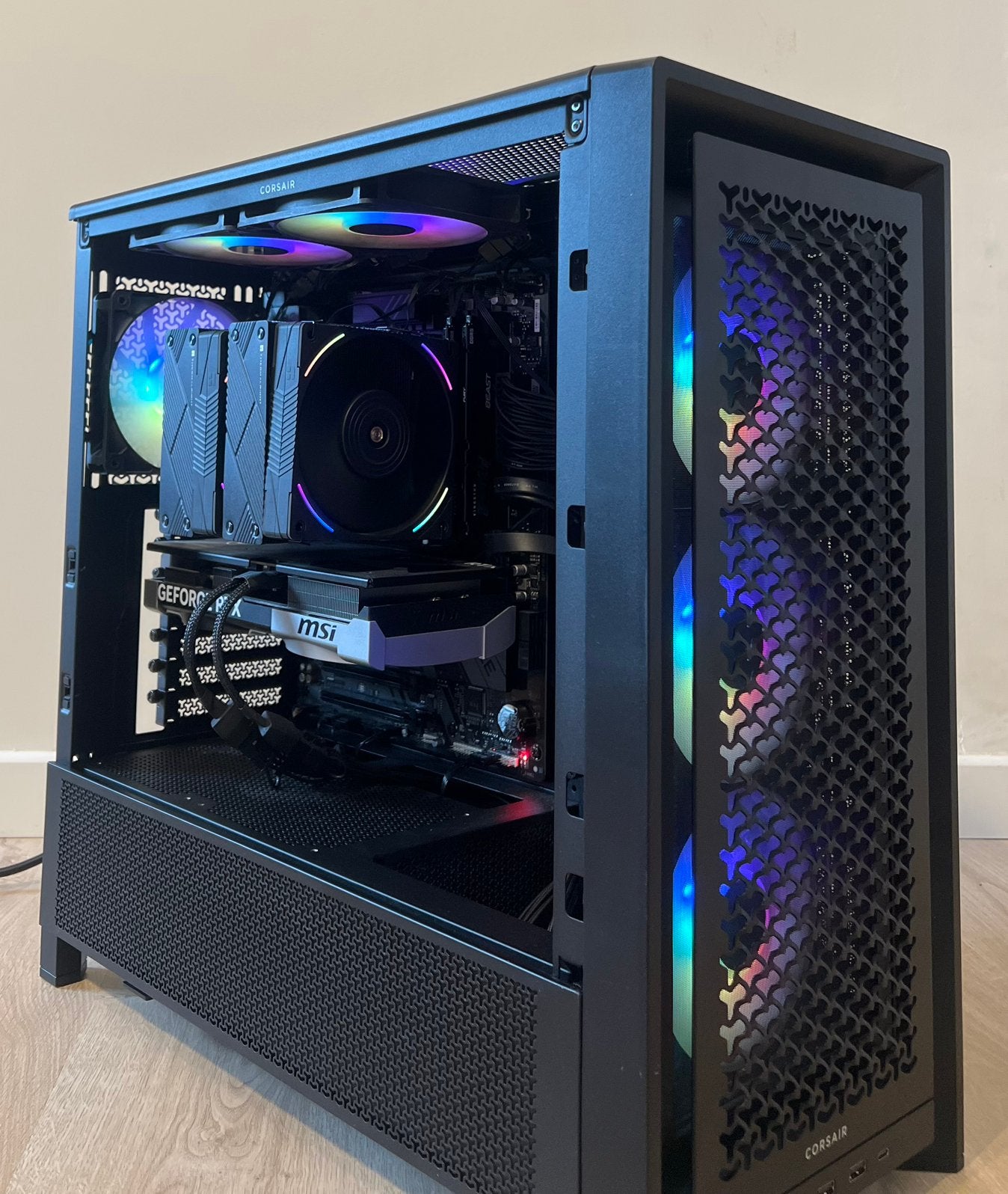 High-End Gaming PC | RTX 5070 12GB + Ryzen 7 9800X3D, 32 GB, Avec carte vidéo, Comme neuf, 4 Ghz ou plus
