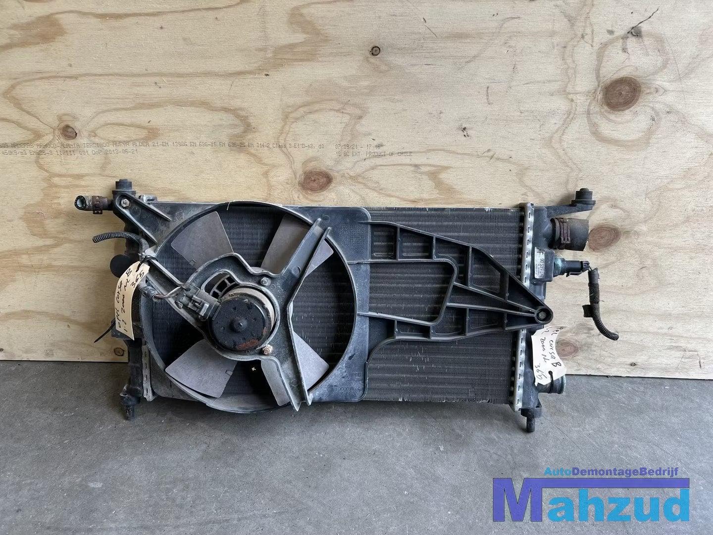OPEL CORSA B 1.2 radiateur koelvin koelerpakket 1993-2000, Opel Automobile GmbH, Opel, Bahnhofsplatz 1
65423  Russelsheim am Main, DE