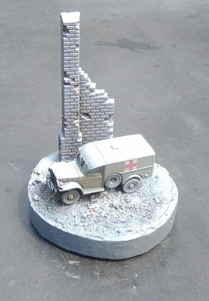 Dodge ambulance à Bastogne 1944 1/72ième, Hobby en Vrije tijd, Modelbouw | Figuren en Diorama's, Verzenden, Nieuw, 1:50 of kleiner