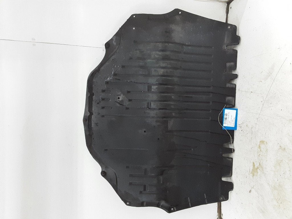 CACHE SOUS MOTEUR Volkswagen Polo IV (9N1 / 2/3), Volkswagen, Volkswagen AG, Utilisé, Kundenbetreuung@volkswagen.de