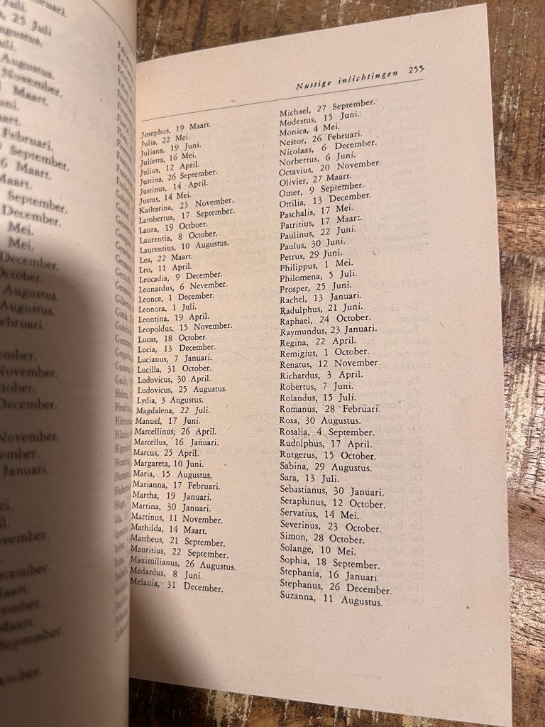 Van Gouden ring naar Gouden bruiloft - vintage huwelijksboek, Ophalen of Verzenden, Zo goed als nieuw, Overige onderwerpen