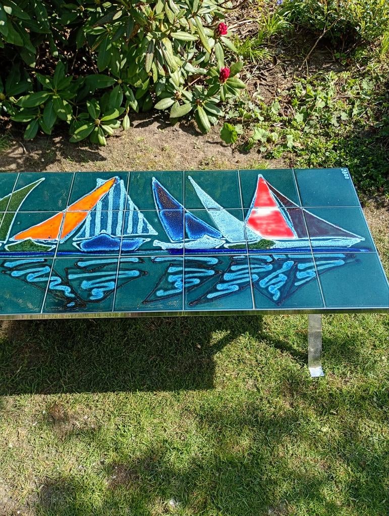 Belarti tegeltafel / salontafel, Ophalen