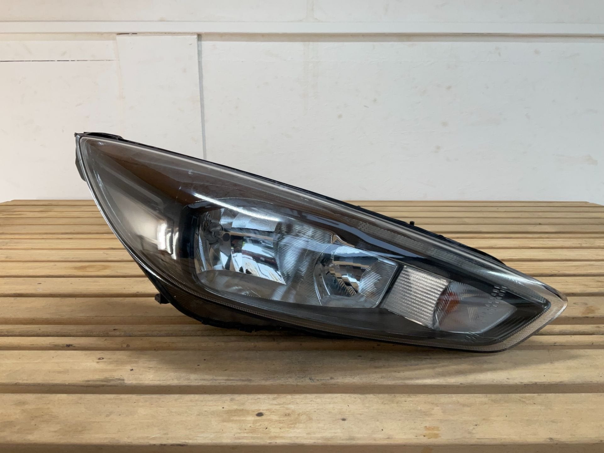 Koplamp Ford Focus Mk3 F1EB-13W029-AGB 2060592 B3-357, Auto-onderdelen, Gebruikt, Info@ford.com, Ford, Ford Motor Company