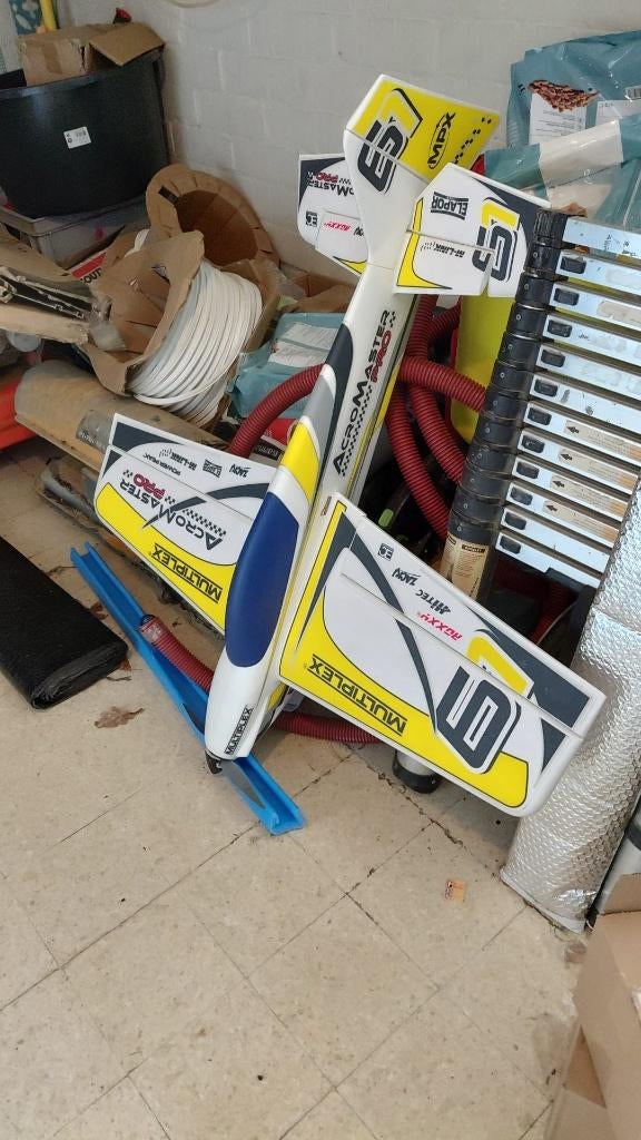 rc vliegtuig acromaster pro, Hobby en Vrije tijd, Modelbouw | Radiografisch | Vliegtuigen, Ophalen, Nieuw, Elektro, RTF (Ready to Fly)