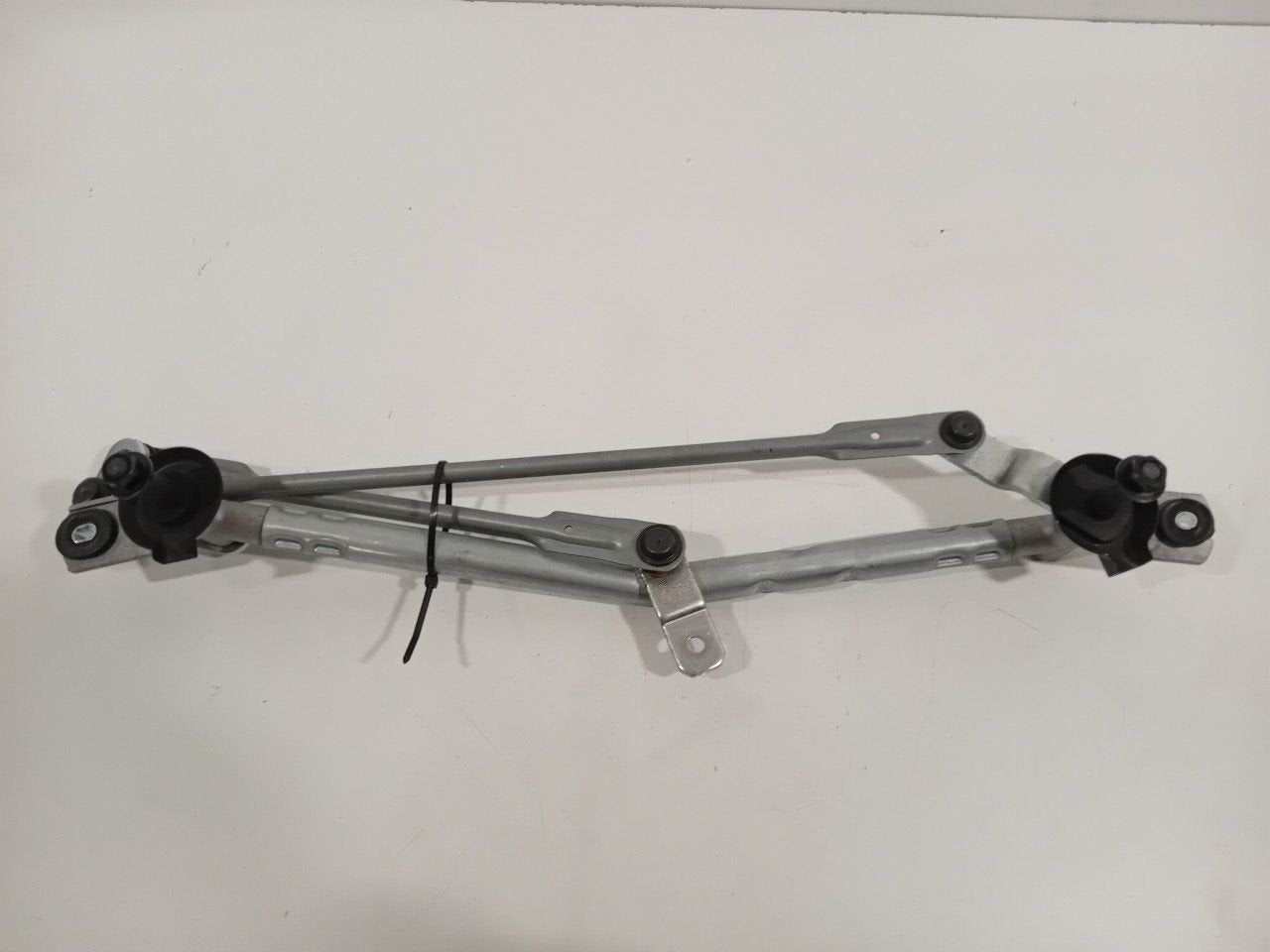 Ruitenwisser mechaniek voor Hyundai Tucson, Onderdelen@venauto.nl, Van der Ven Autorecycling B.V., Gebruikt, Ettenseweg 76, 4706 PB Roosendaal, The Netherlands