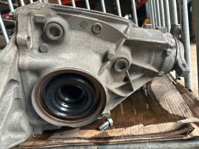 Differentieel achter van een Mercedes GLC-Klasse, Auto-onderdelen, Remmen en Aandrijving, Mercedes-Benz, Gebruikt, 3 maanden garantie