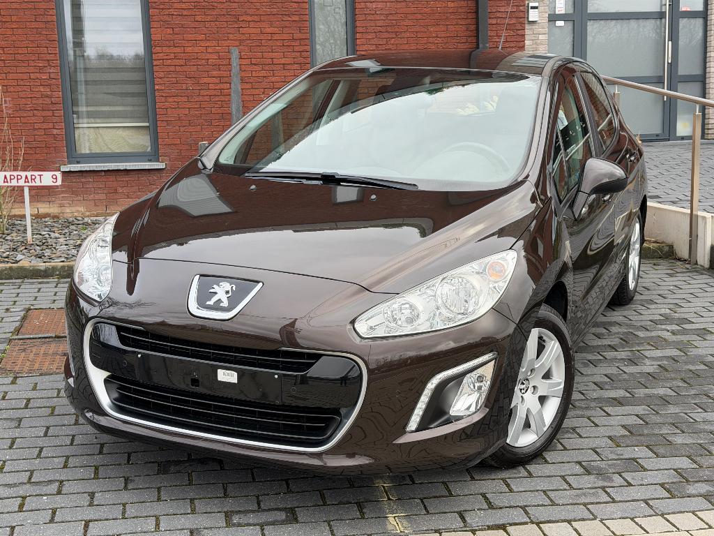 (91.658Km) Peugeot 308 1.6i (120Ch) 1er propriétaire 11/2012, Euro 5, Entreprise, Noir, 5 portes