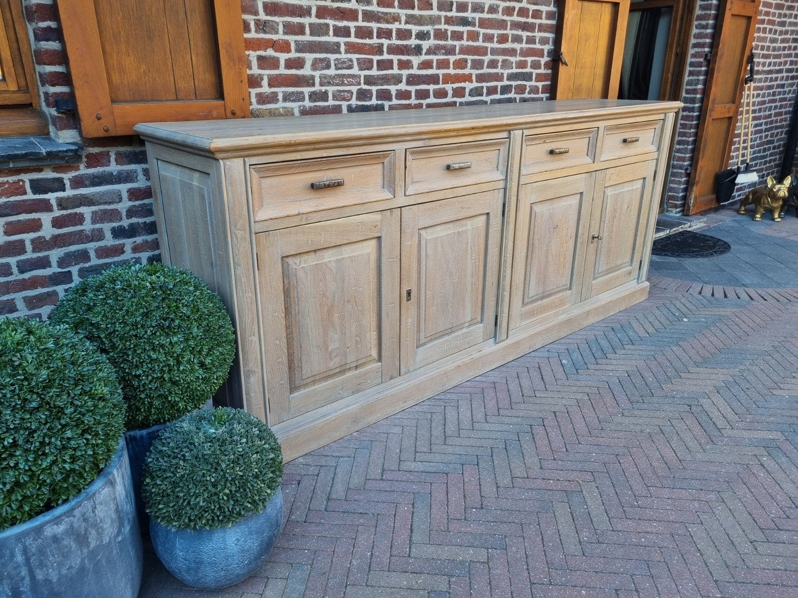 Eiken dressoir art.