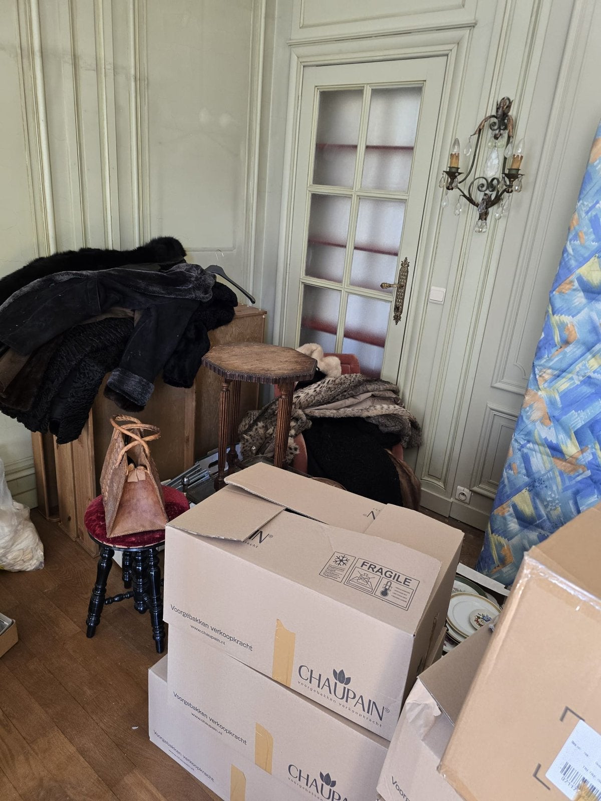 Woningontruiming – Afval ophaling +32 456 87 34 75, Maison & Meubles, Accessoires pour la Maison | Coffres, Enlèvement, Comme neuf