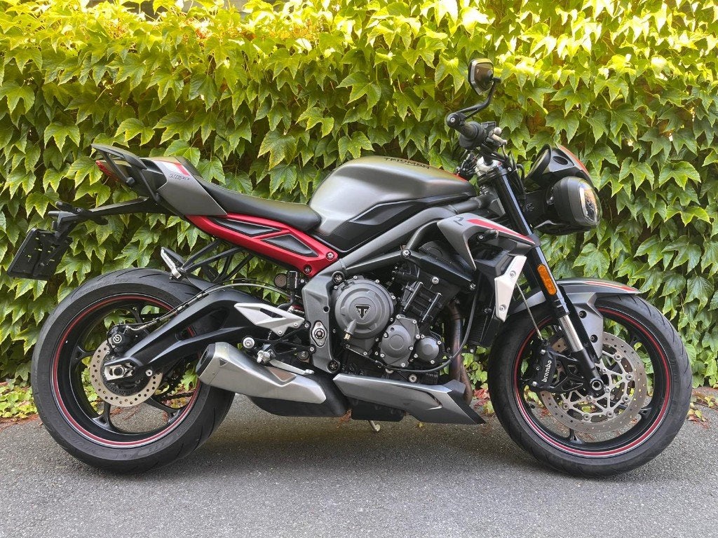 Triumph street triple R 765 btw moto, Motoren, Handvatverwarming, Particulier, 765 cc, Meer dan 35 kW