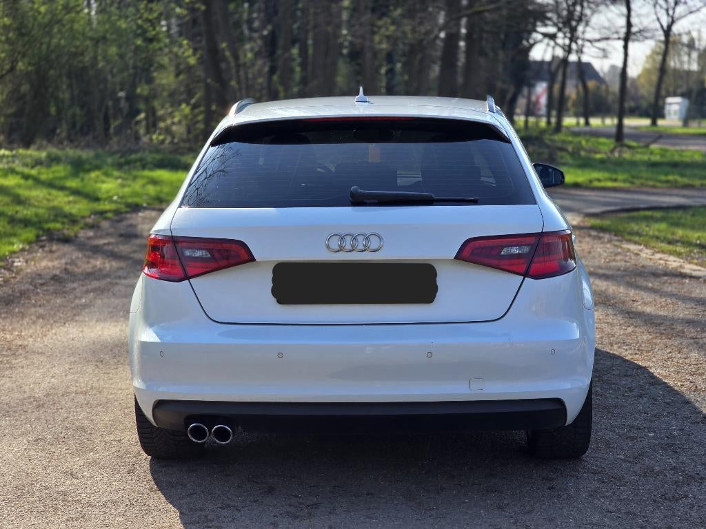 Audi A3 Sportback S-Tronic - 1.8 TFSI Automaat - GPS/AC/PDC, Auto's, Audi, Stof, Wit, Bedrijf, 5 zetels