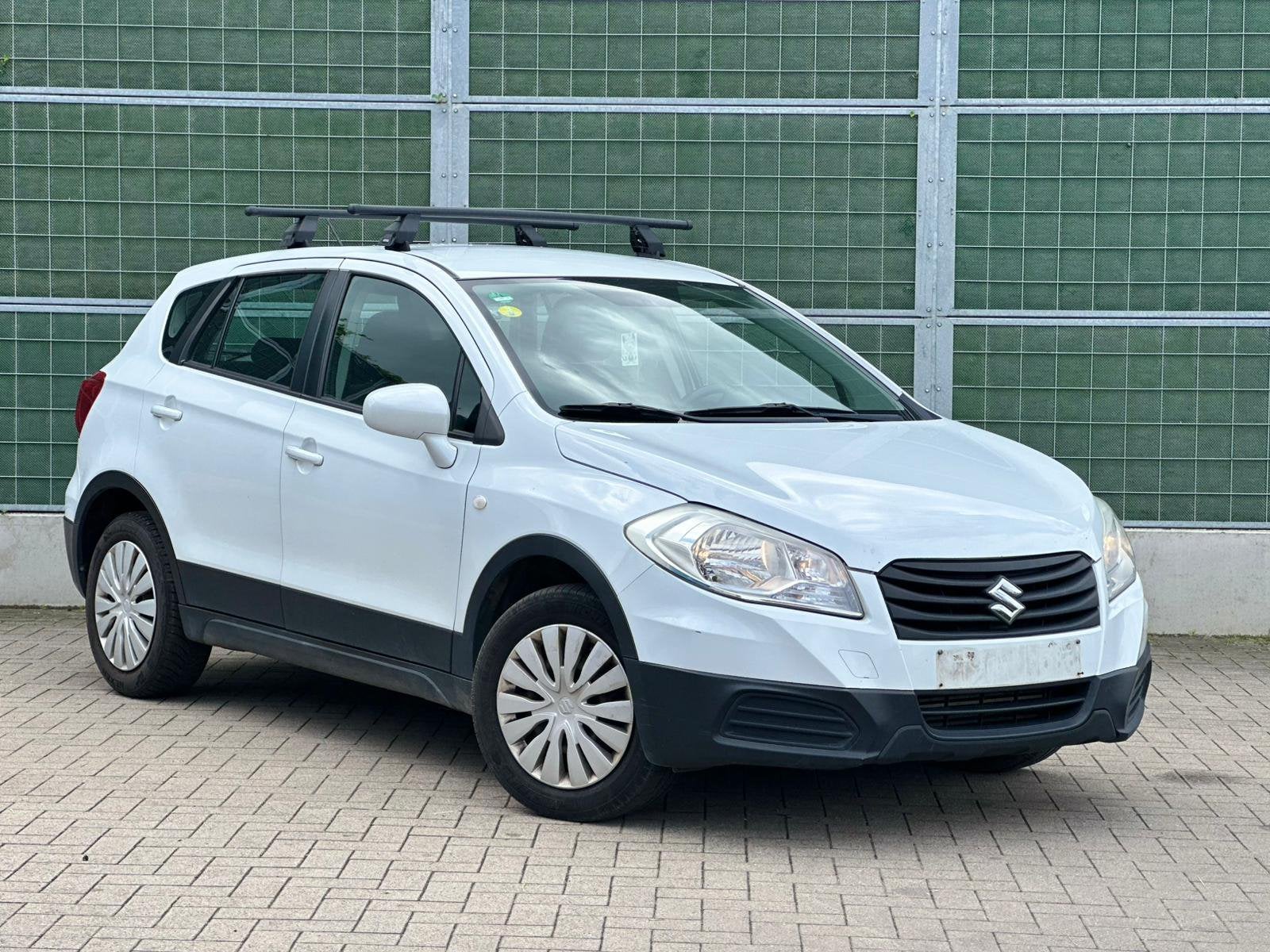 Suzuki SX4 1.6 diesel, Auto's, Suzuki, Zwart, SX4, Wit, Bedrijf