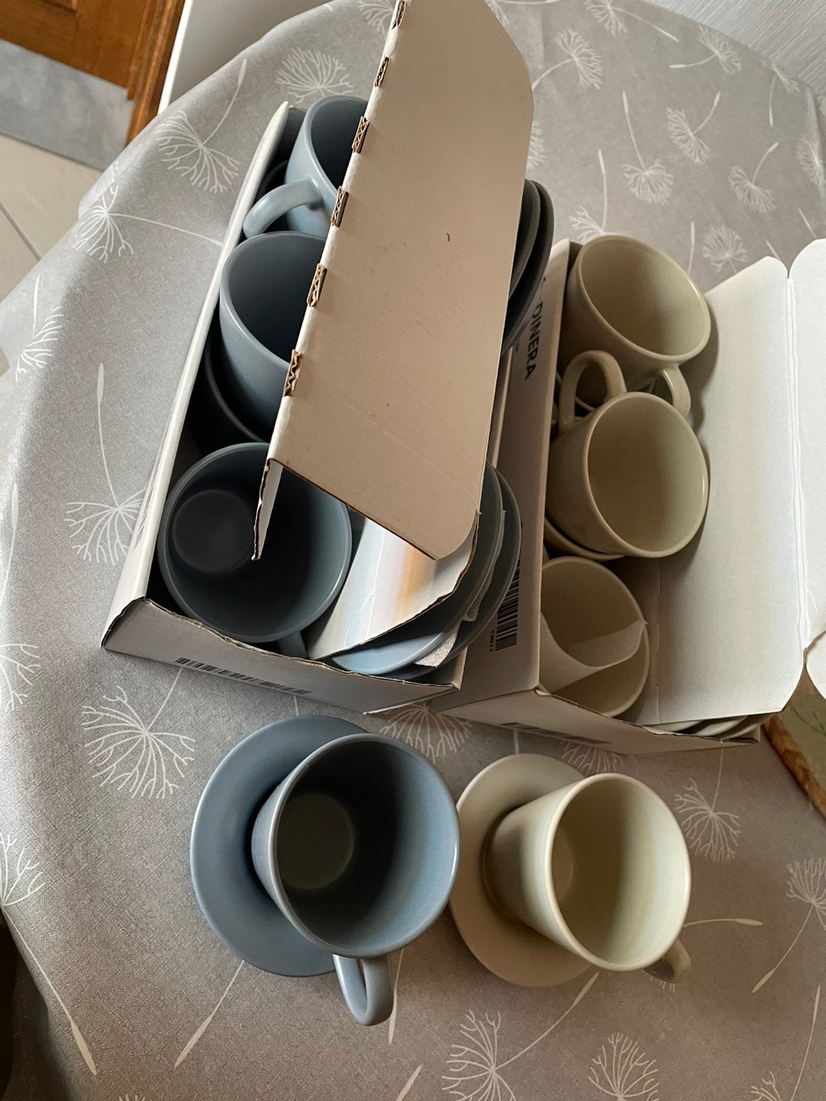 12 nieuwe koffie kopjes, Ophalen of Verzenden, Nieuw