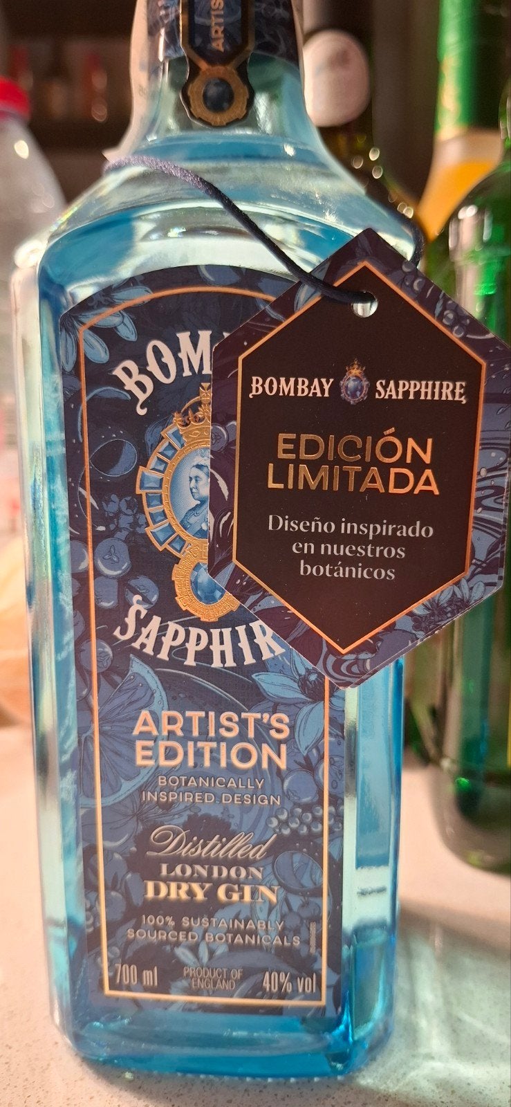 Bombay sapphire Artist édition 70cl non entamée, Collections, Enlèvement