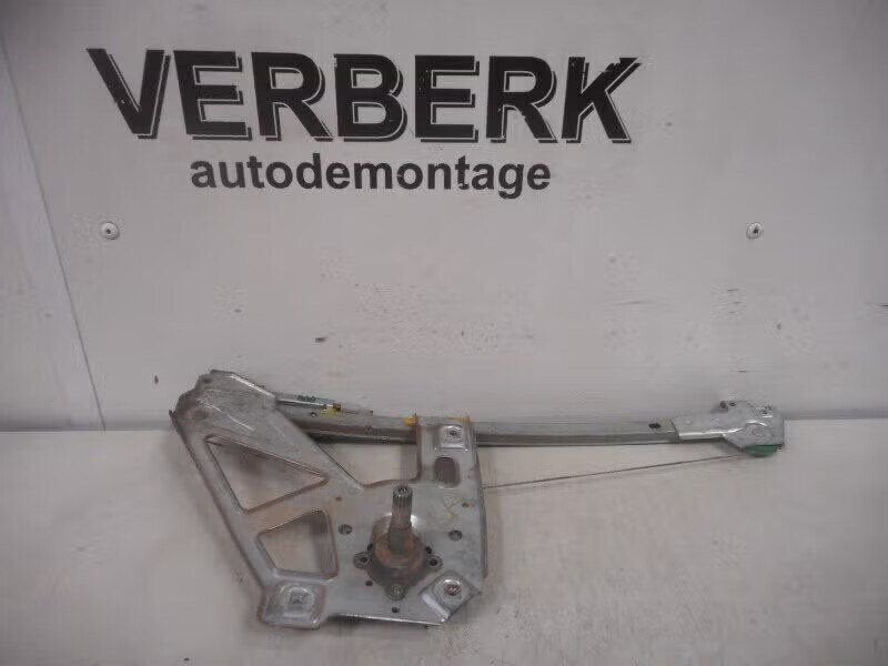 RAAMMECHANIEK HAND LINKS ACHTER Audi 100 Avant Quattro (C4), Gebruikt, Auto-Union-Straße 1, 85057 Ingolstadt, DE, Info@audi.de