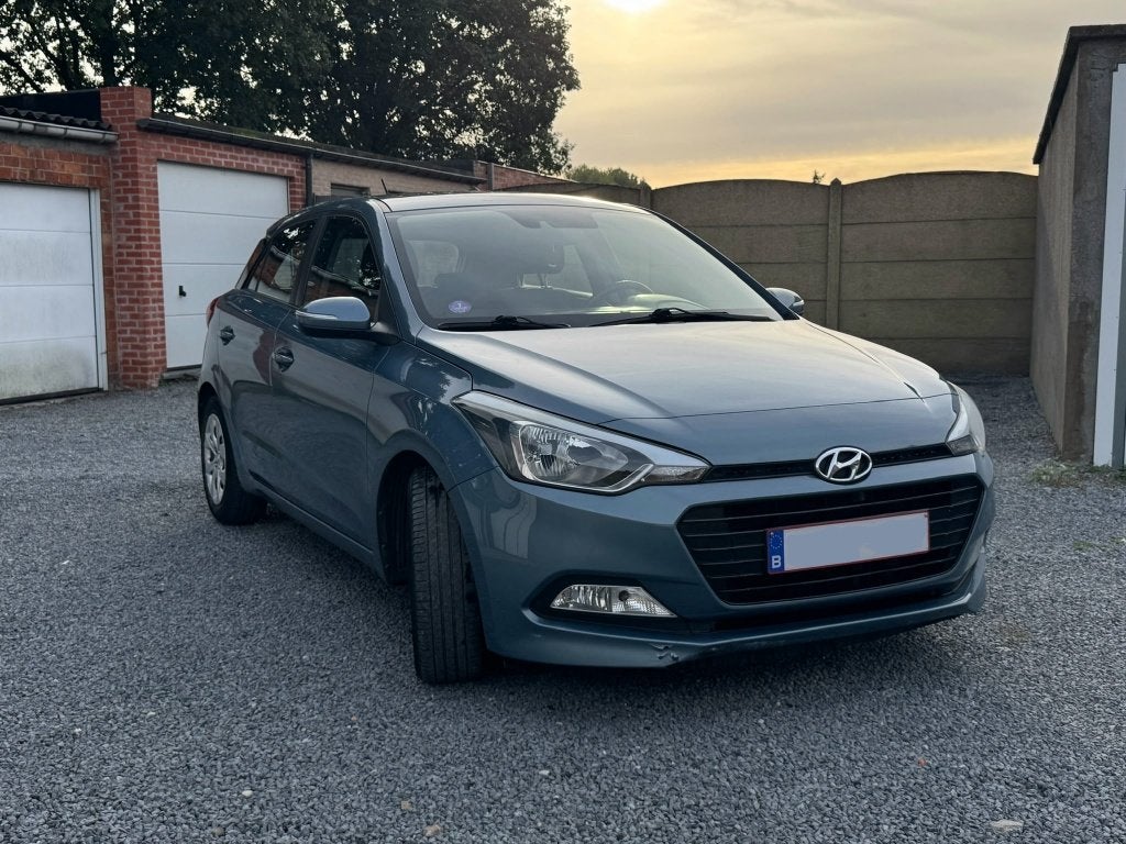Hyundai i20 t-gdi trend 100, Voorwielaandrijving, Stof, Blauw, 99 g/km