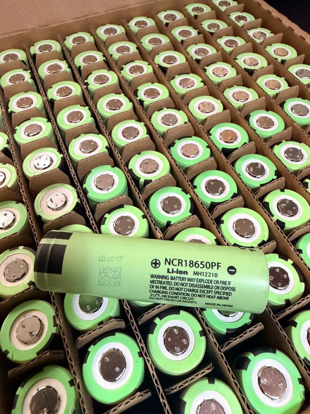 Partij van 100 stuks Panasonic NCR18650PF Li-ion Batterijen, Enlèvement, Comme neuf, Rechargeable