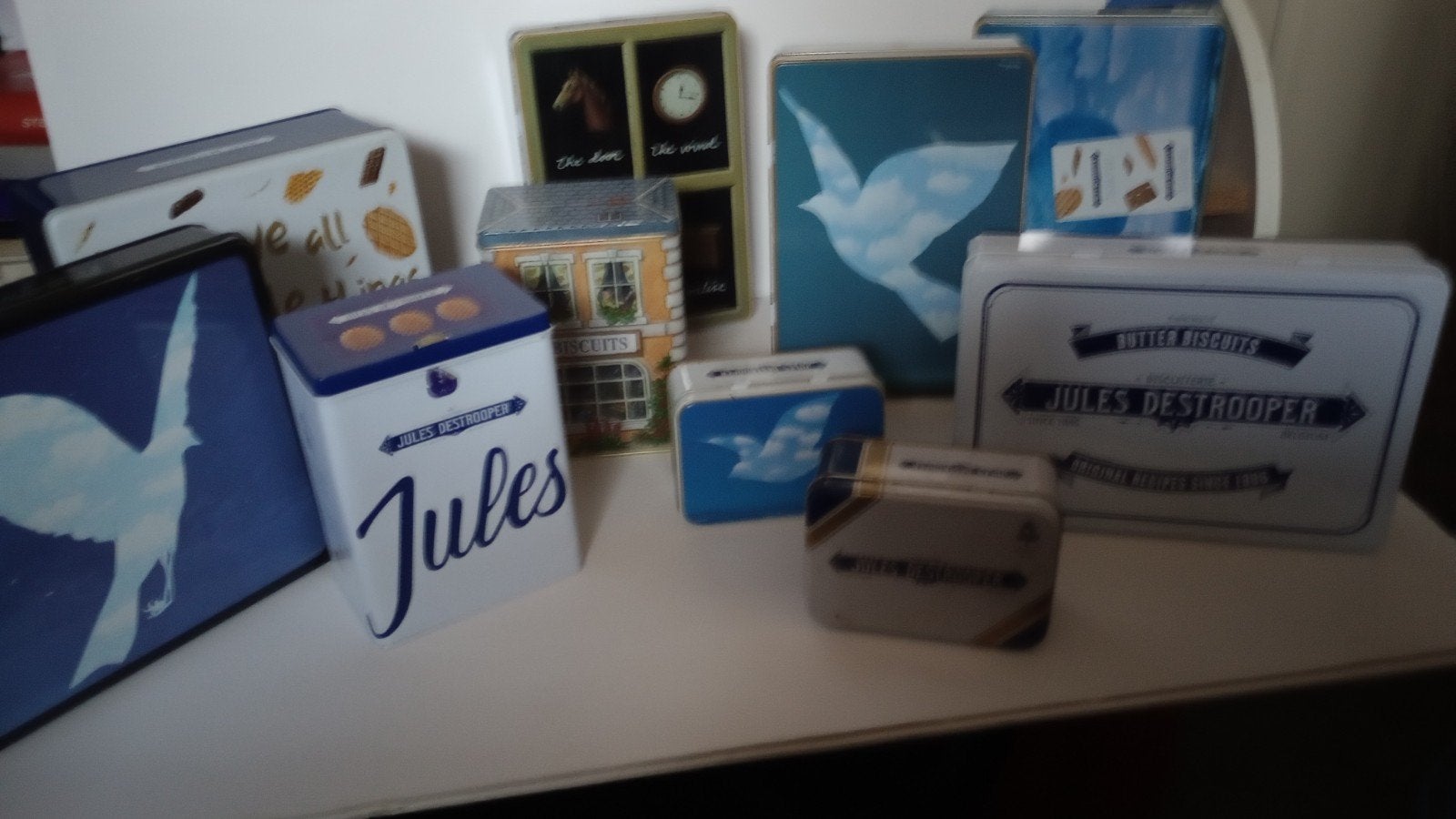 collectie blikken Jules Destrooper, Ophalen